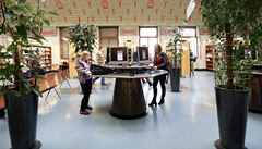 Návtvníci Mstské knihovny v Praze.