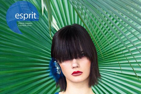 Modelka Daniela Kociánová na obálce Espritu LN vnovanému cestování.