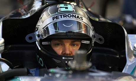 Soustředěný Nico Rosberg.