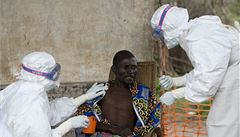 Ebola se pen h ne chipka nebo SARS, k epidemiolog