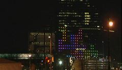 Ve Philadelphii hráli tetris na stěně mrakodrapu