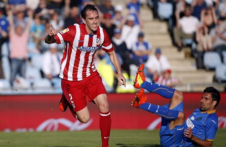 A je tam! Na snímku radující se Diego Godin.