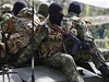 Maskovaní ozbrojenci mají pod kontrolou msto Slavjansk na východ Ukrajiny.