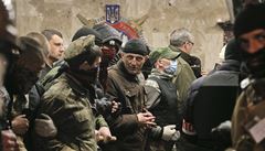 Na vchod Ukrajiny se hrot situace, prezident svolal bezpenostn radu