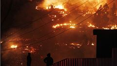 Ohnivá zkáza v chilském m�st� Valparaíso.
