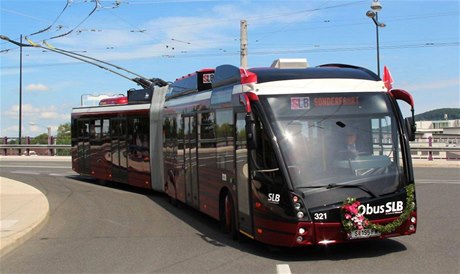 Plzeská koda Electric zahajuje výrobu trolejbus pro panlské historické a turistické letovisko Castellon, které odebere est 12metrových nízkopodlaních vozidel s futuristickým vzhledem.