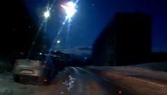Meteor ozil nebe nad Ruskem. Shoel v atmosfe