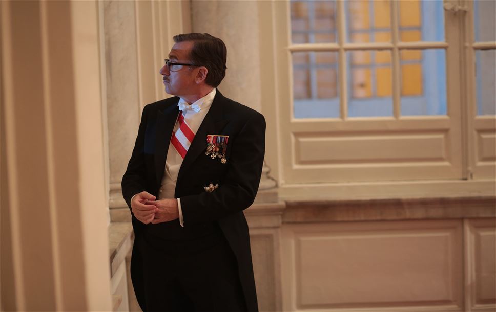 Tim Roth jako kní�e Rainer ve filmu Grace of Monaco