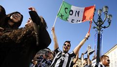 Juventus nehrál, přesto se stal po prohře AS Řím ligovým mistrem