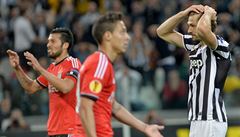 Juventus si domc finle nezahraje, odvety zvldly Benfica a Sevilla