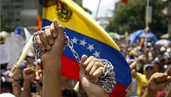 Venezuela: Pekro opozin experti na prohry Chvezv stn?