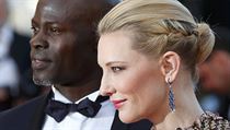 Hereka Cate Blanchett a herec Djimon Hounsou pi focen k filmu Jak vycviit...