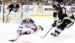 Rangers otoili srii a postupuj do finle konference, dl jde i Chicago