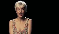 Zpěvačky představují video, kde mají při zpěvu orgasmus