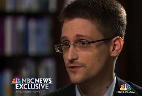 Edward Snowden v prvním televizním interview po útku z USA.