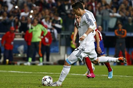 Cristiano Ronaldo promuje pokutový kop