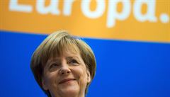 Německá kancléřka Angela Merkelová během tiskové konference k výsledkům voleb...