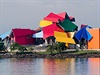 Biomuse v Panam, které navrhl architekt Frank Gehry.