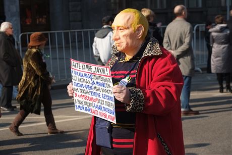 „Pochod pravdy“ 13. dubna 2014 v Moskvě proti propagandě v masmédiích.