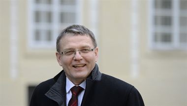 Kandidát na ministra zahraničí Lubomír Zaorálek přichází na Pražský hrad na...