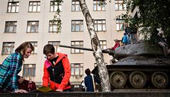 Armádní muzeum ikov nabídlo návtvníkm stelbu z kue i vzduchovky i...