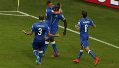 Itálie porazila Anglii. Vyčerpávající bitvu u rovníku rozhodl Balotelli