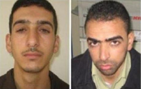 Podezelými z únosu jsou devtadvacetiletý Marván Kavasmá (vlevo) a...