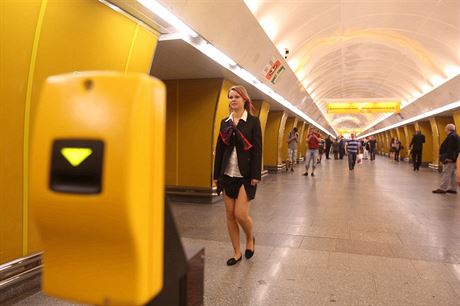 V Praze se po dvou letech otevela stanice metra Národní tída.