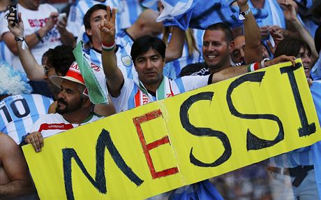MESSI. Fanouci Argentiny oslavují svého hrdinu.