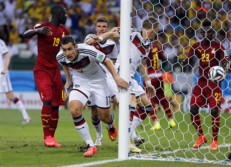 Miroslav Klose práv vyrovnal proti Ghan.