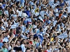 Rozjásaní fanouci Argentiny po gólu Messiho.