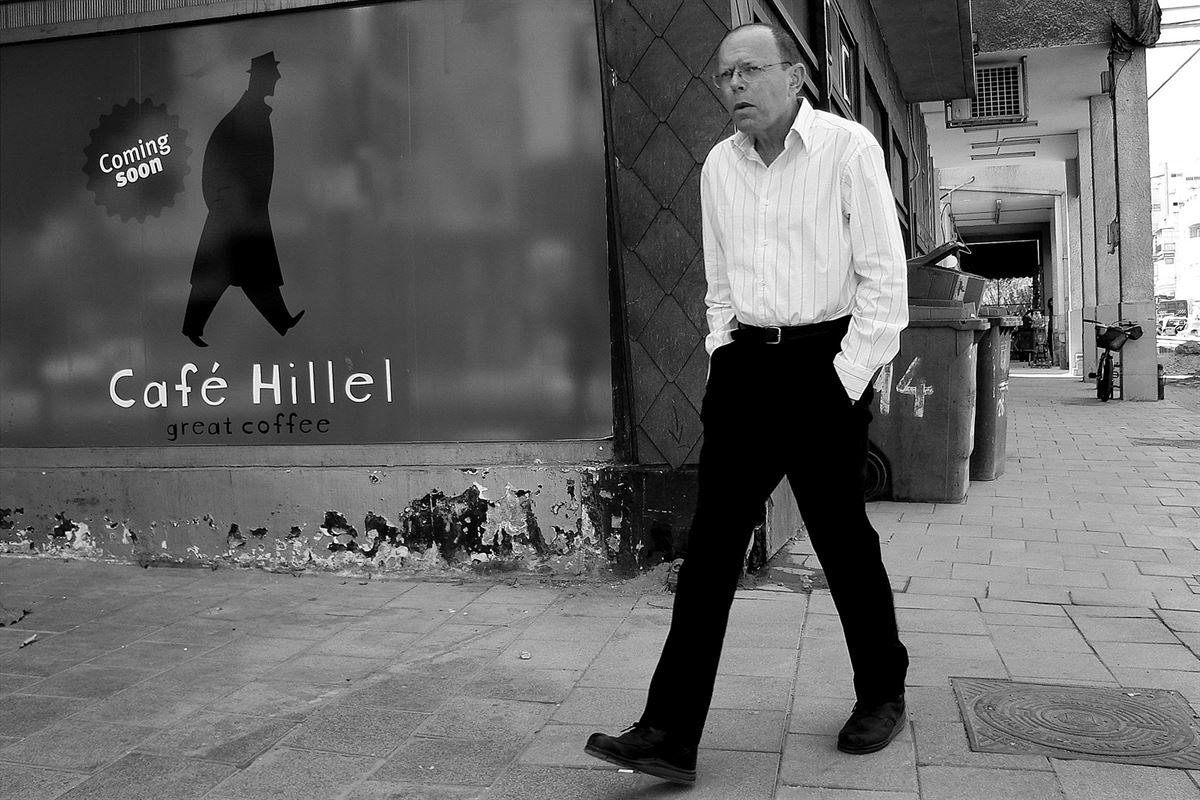 Street Photography, Tel Aviv, 2007. Z výstavy v pra�ské galerii Leica.