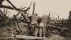 Britští důstojníci během bitvy na Sommě v roce 1916. | na serveru Lidovky.cz | aktuální zprávy