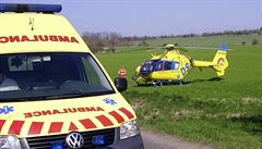 Záchranná sluba a vrtulník (ilustraní foto).