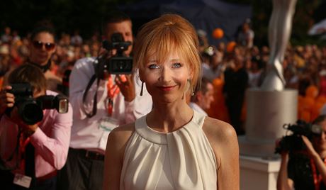 Anna Geislerov na Mezinrodnm filmovm festivalu v Karlovch Varech.