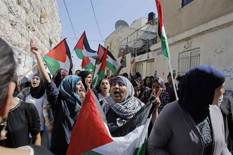 Palestinky protestuj proti vrad estnctiletho Muhammada.