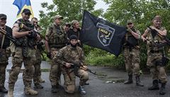Rusko: Přeběhly k nám stovky ukrajinských vojáků, žádají o azyl