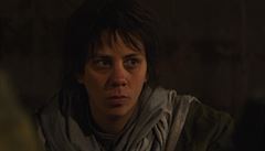 8 hlav �ílenství. Aneta Langerová jako Anna Barkovová, ruská básní�ka, která...