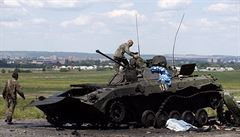 Donck posiluje domobranu, Kyjev pokrauje v ofenziv