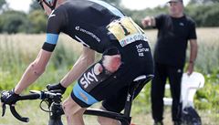 Britský cyklista Christopher Froome z týmu Sky ve čtvrté etapě Tour de France...