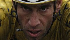 Italský závodník Vincenzo Nibali v páté etap uhájil lutý dres.