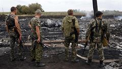 Proruští separatisté údajně našli černou skříňku letu MH17