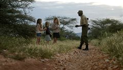 I pro d�ti je náv�t�va Saruni neopakovatelným zá�itkem. Samburu, Ke�a.