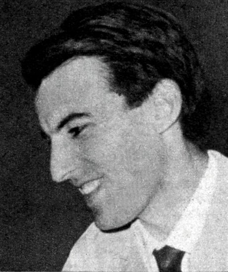 Italská skladatel, hudebník a jazzman Giorgio Gaslini v roce 1957.