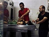 Na nemocnici v Gaze dopadly rakety, zemelo nejmn deset lid.