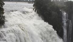 Vodopády byly objeveny v roce 1855 anglickým cestovatelem Davidem Livingstonem...