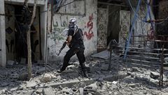 Palestintí ozbrojenci se pipravují na stet s Izraelci.