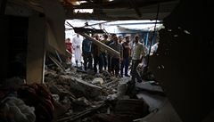 Po�kozená u�ebna �koly OSN v Gaze.