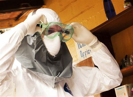 Nemocnice v USA pijala dalího pacienta s píznaky eboly. Vrátil se z Nigérie