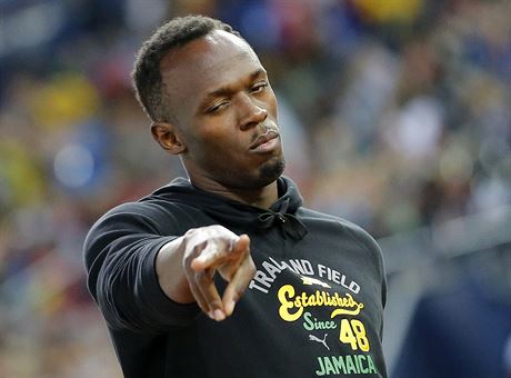 Bolt má za sebou vítzný debut, dovedl tafetu do finále
